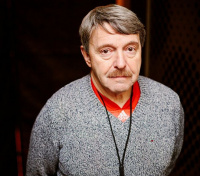 Григорий Амнуэль. «Скоро осень, за окнами август...»